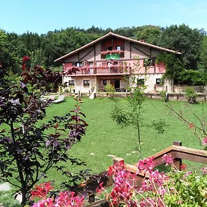 https://casa-rural-haritzpe.sansebastianhotels.net